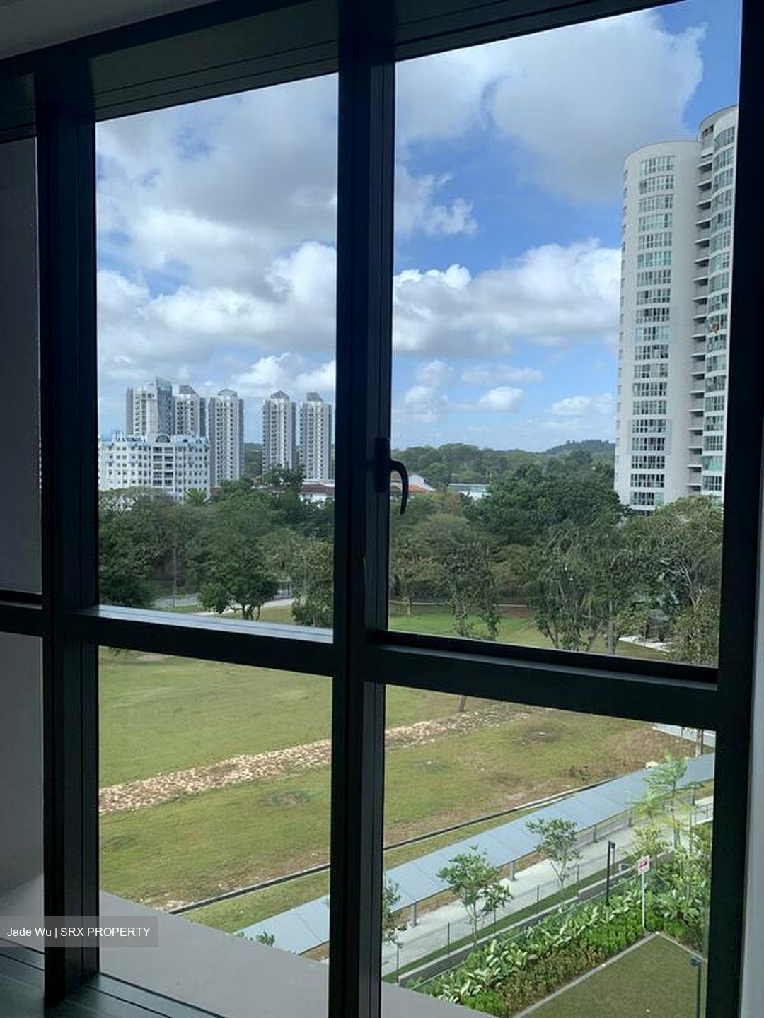 Amo Residence (D20), Apartment #526048481
